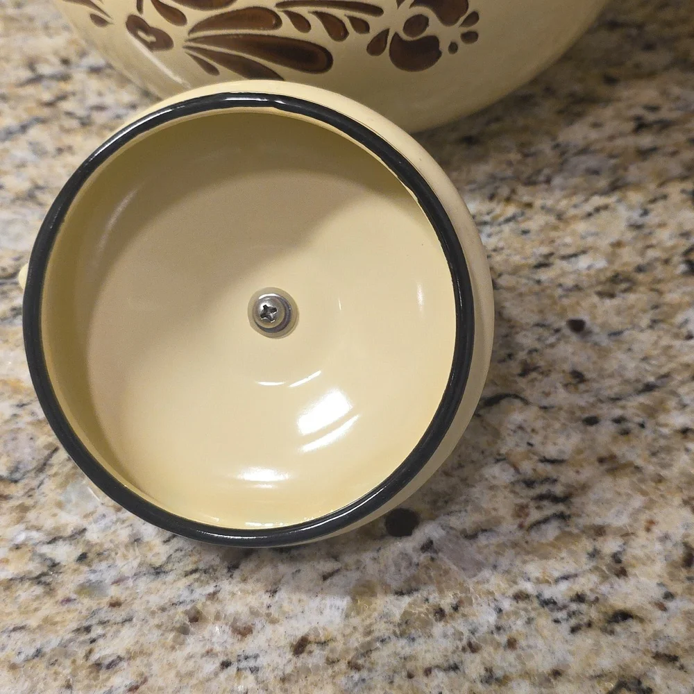 Vintage Pfaltzgraff "Village" Tea Kettle - Picture 6 of 7